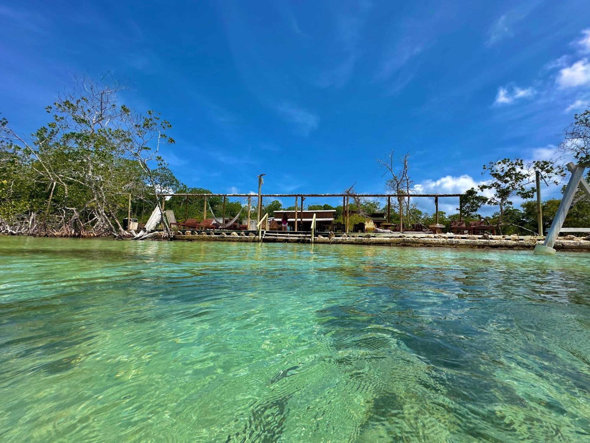 Medusa Hostel Isla Tintipan Tintipan Island Exterior photo